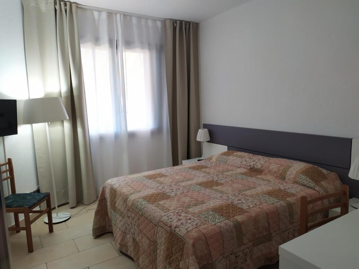 Nero Basalto Azzurro Mare Bed & Breakfast Aci Castello Exterior photo
